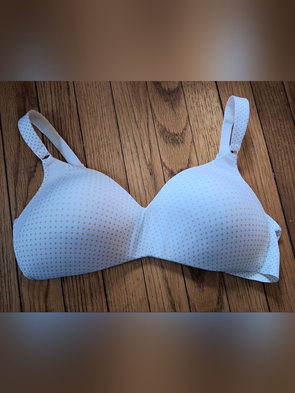 Warner's - Women's White w/Brown Polka Dots Wireless Bra. Size 38C